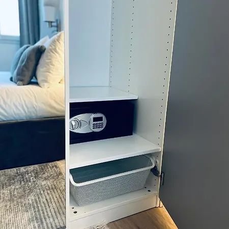 Mynestparis 2-br In Center , Air Conditioner , Elevator, Free Parking *